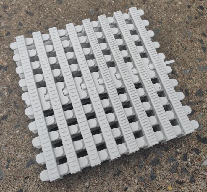 Mřížka pro přelivové bazény 245 mm - béžová

