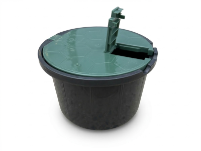 Zahradní šachta s mosazným uzavíracím ventilem 3/4"  - zelená